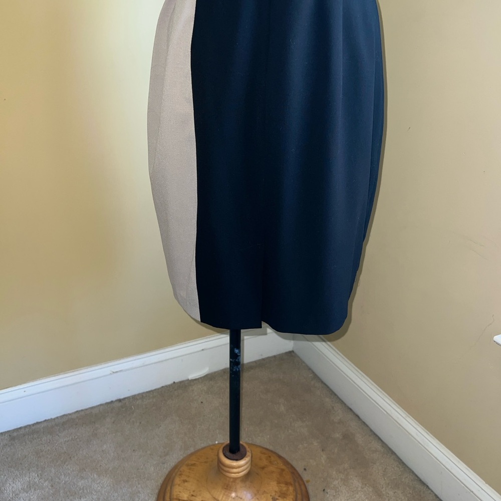 Calvin Klein Black and Cream Colorblock Belted Sheath Dress - Picture 11 of 12